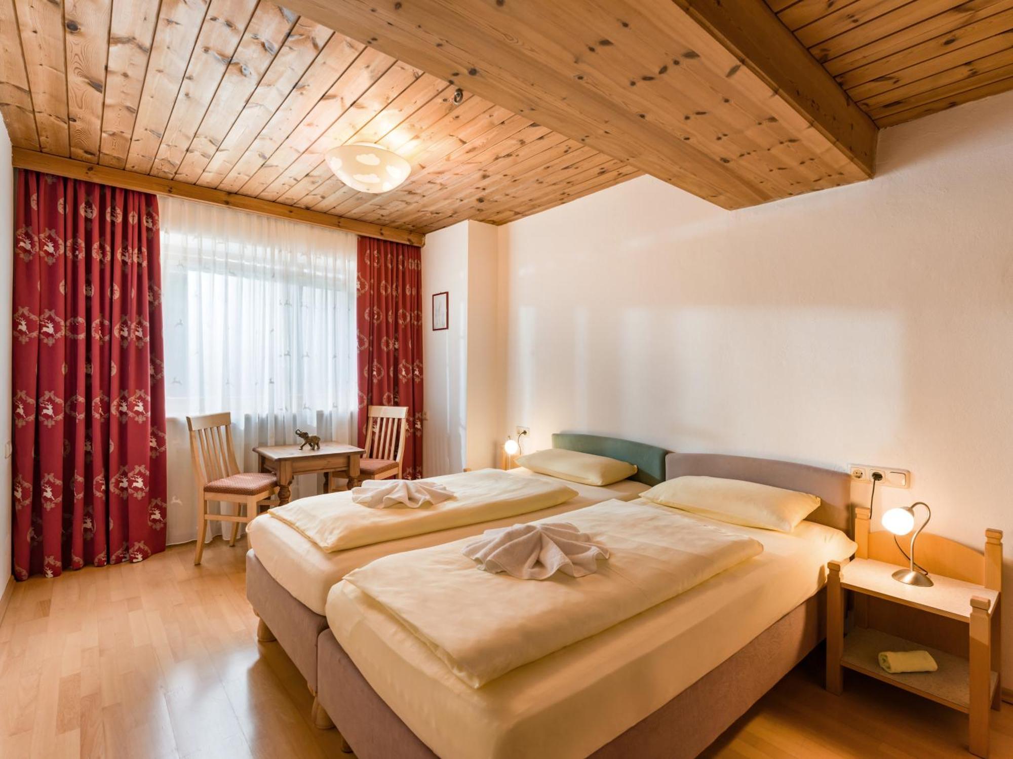 Hotel Feichter Зёлль Номер фото
